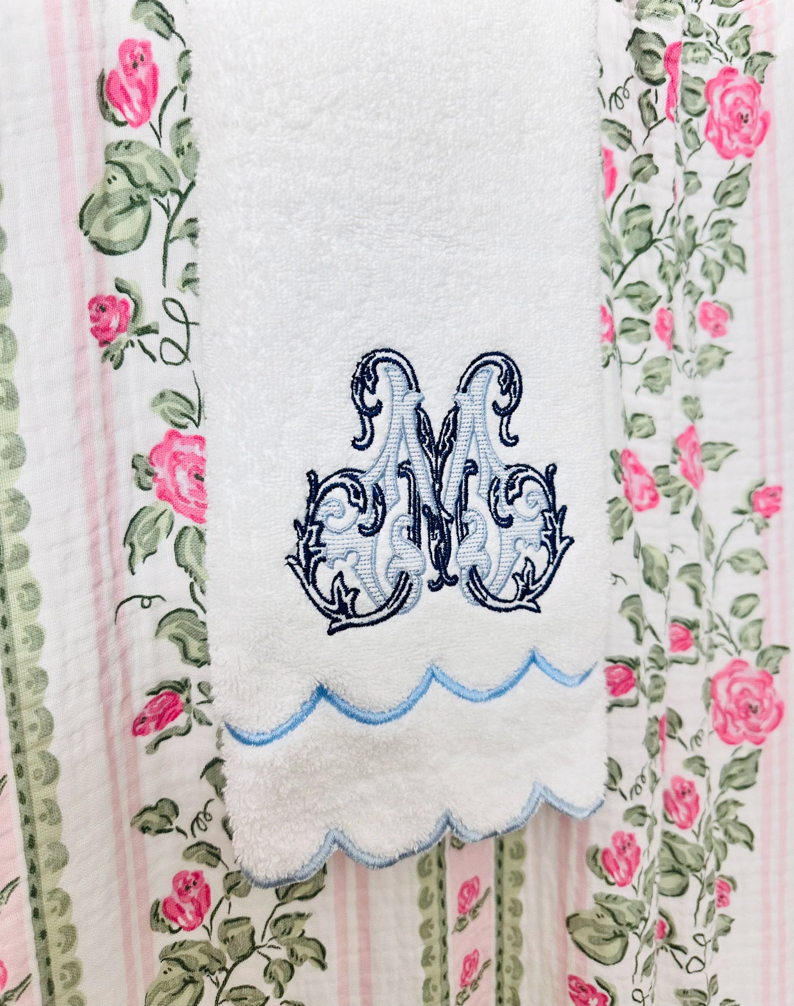Blue Scallop Hand Towel